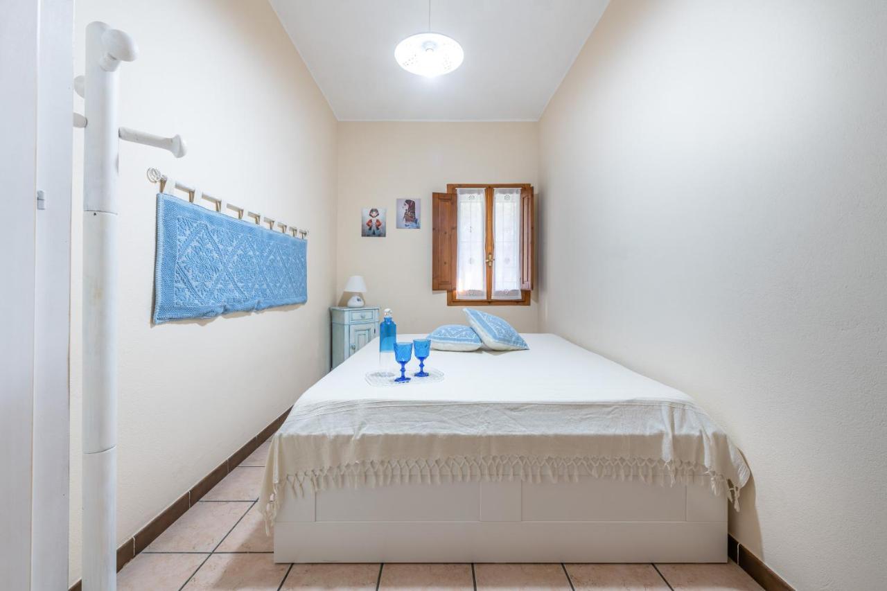 Villa Sureu Solanas  Luaran gambar