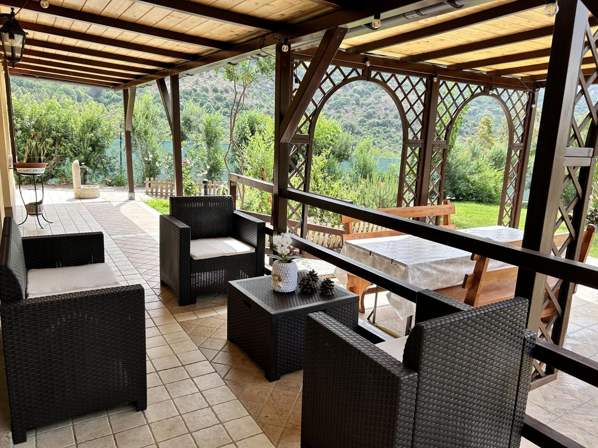 Villa Sureu Solanas  Luaran gambar